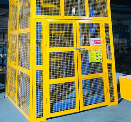 松原货梯可以安装在室外吗